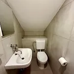 Вилла V