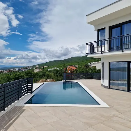 Villa V Crikvenica